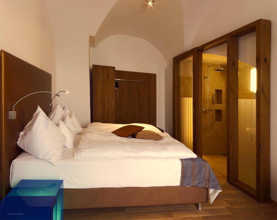 Hotel Landhaus Moserhof غمبولدسكيرشن الغرفة الصورة